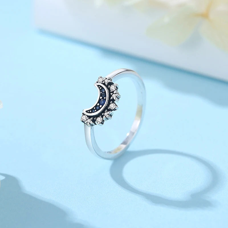 Crown Heart Ring